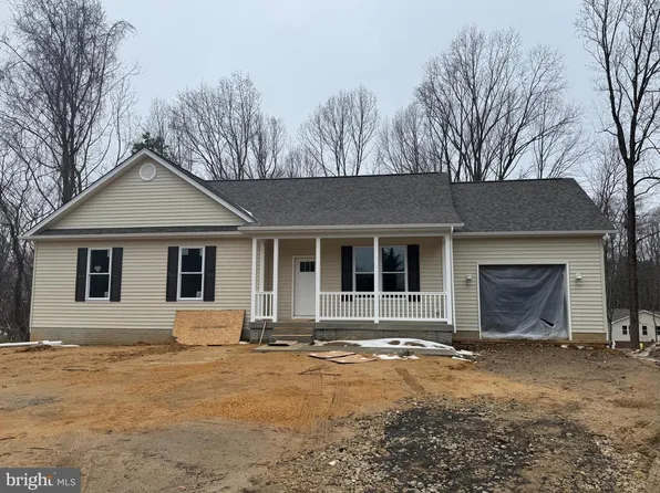 1362 Solomons Island Rd, Huntingtown, MD 20639