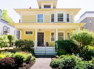 1124 NE Tillamook St, Portland, OR 97212