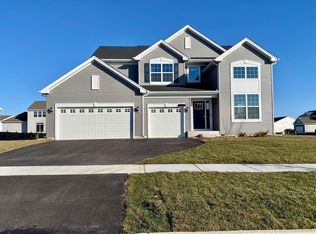 2144 Country Hills Dr, Yorkville, IL