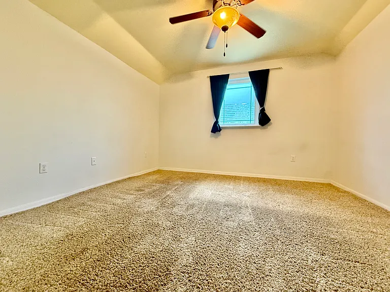 7646 SW 81st Way — Photo 18