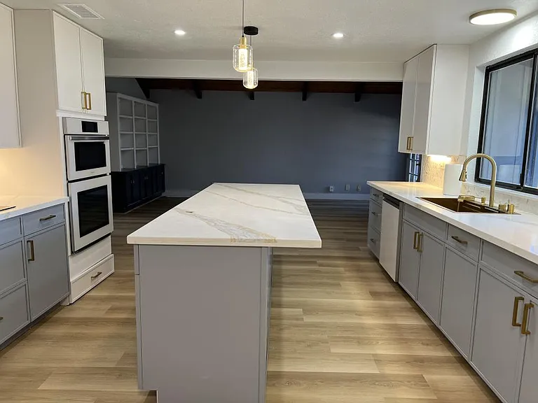 1792 Chester Dr — Photo 5