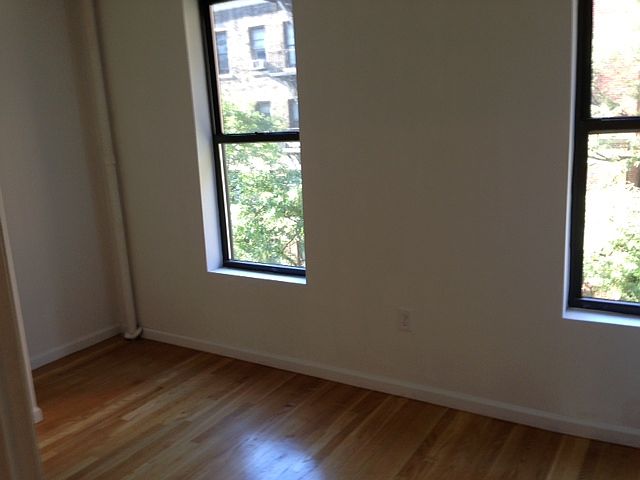 1st image of 301 E 62nd St #2