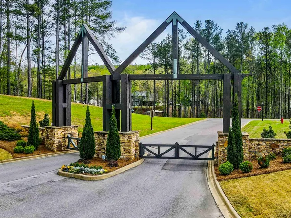712 Hickory Holw #17, Chelsea, AL 35043