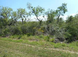 707 2nd St, Bayside, TX 78340