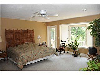 3rd image of 17 Aldridge Ln
