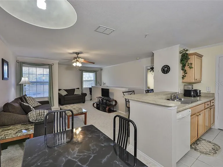 4850 51st St W #4207 — Photo 3