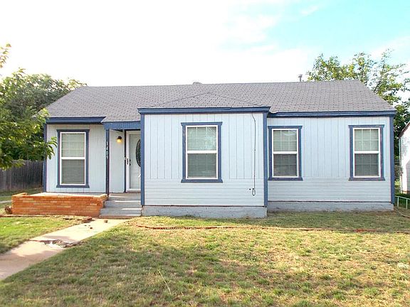 2nd image of 1409 E 11th Pl