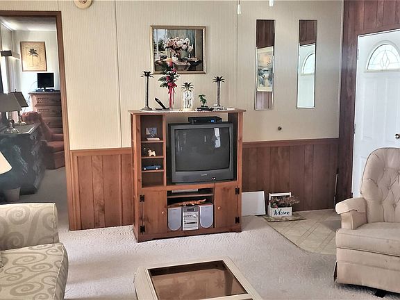 5th image of 4318 S Florida Ave #117