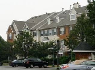 30 Cherry St, Jersey City, NJ 07305
