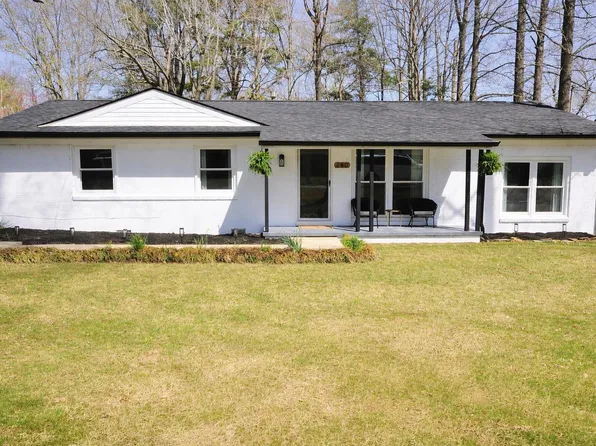 240 Longview Dr, Paducah, KY 42001