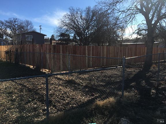5th image of 3892 Schultz Avenue