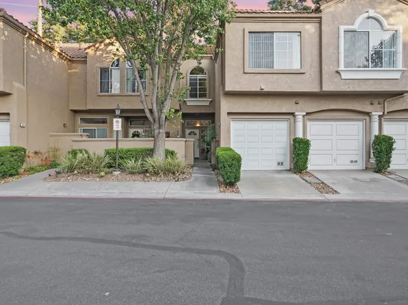 11360 Camino Playa Cancun Unit 5, San Diego, CA 92124