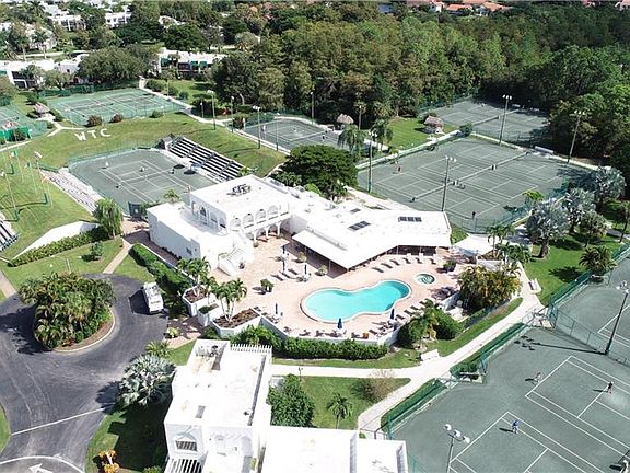 5th image of 4882 Europa Dr