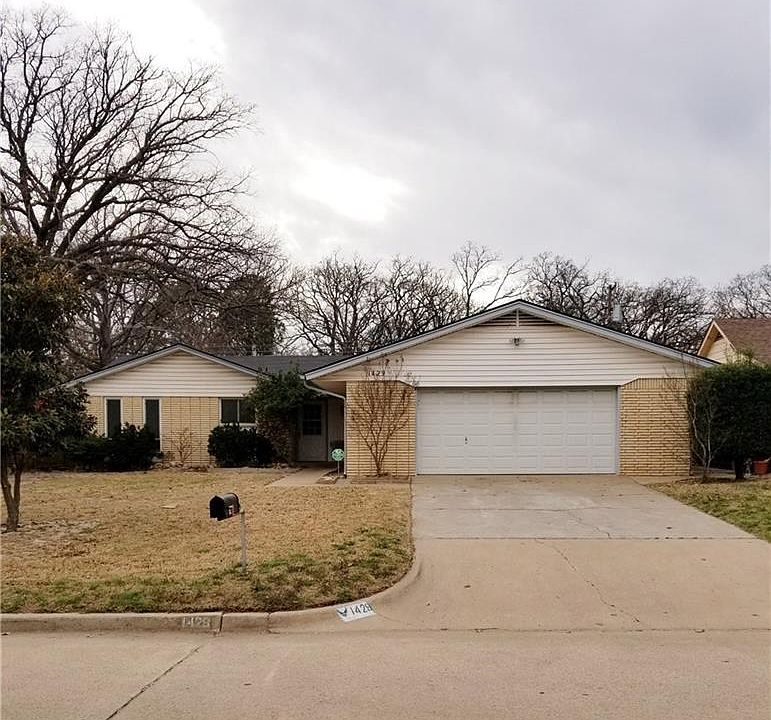 1st image of 1429 Wilburn Dr
