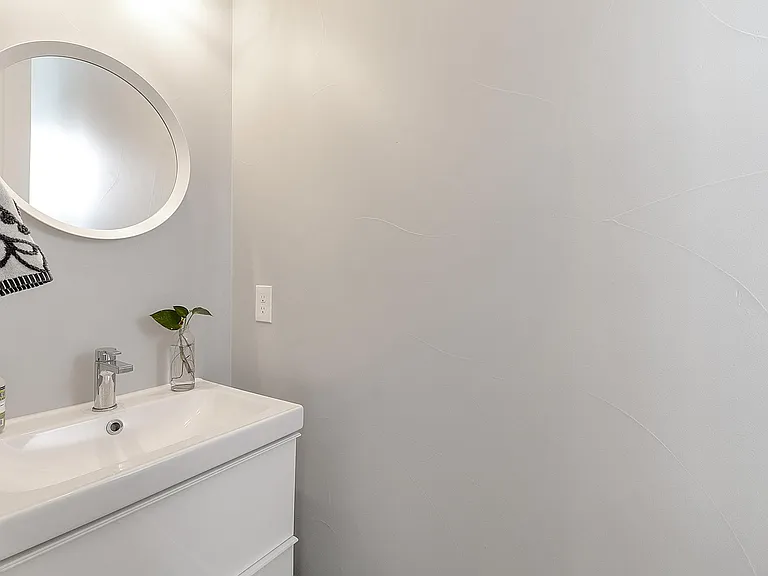 395 N Decatur St — Photo 10