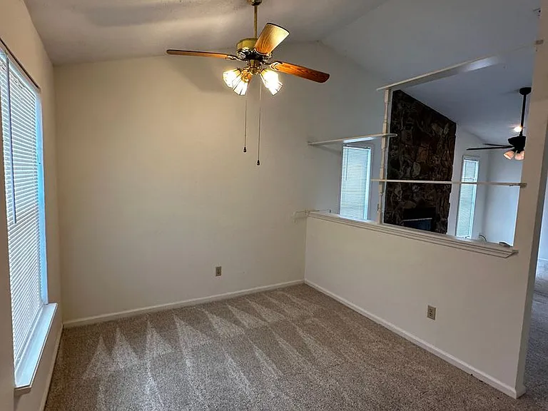 126 Kristine Blvd — Photo 19