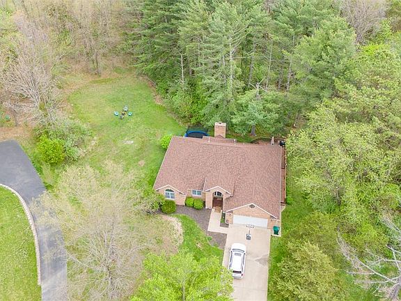 2nd image of 10694 Conifer Cir