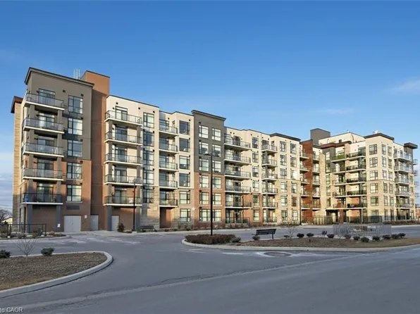600 N Service Rd #209, Stoney Creek, ON L8E 0L2