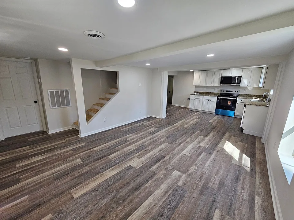 118 Arms Rd