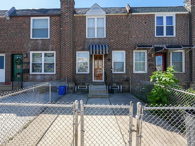 3603 Belgrade St — Photo 2
