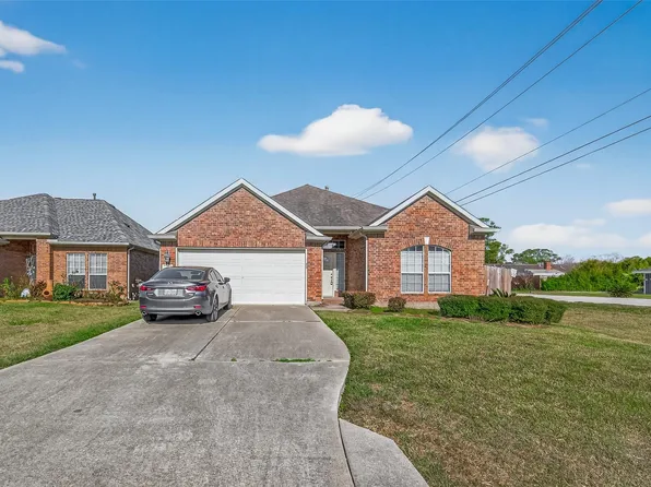 71 N Forrest Ave, La Porte, TX 77571