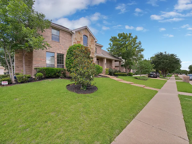 2245 Homestead Ln — Photo 31