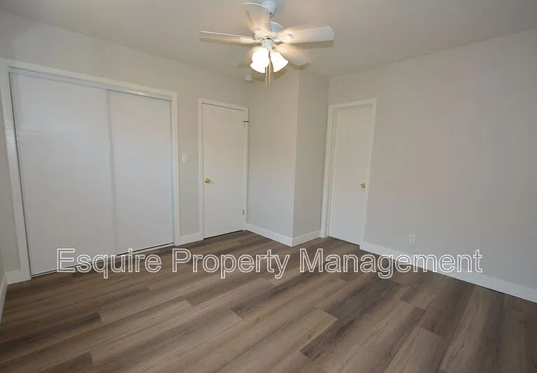 4511 S A St — Photo 14