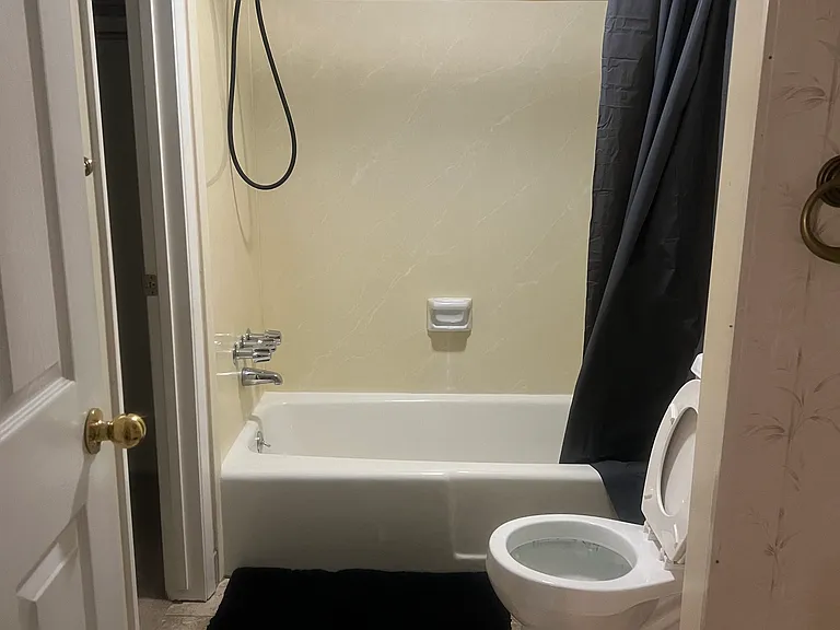 5831 S Waterbury Way #D — Photo 8