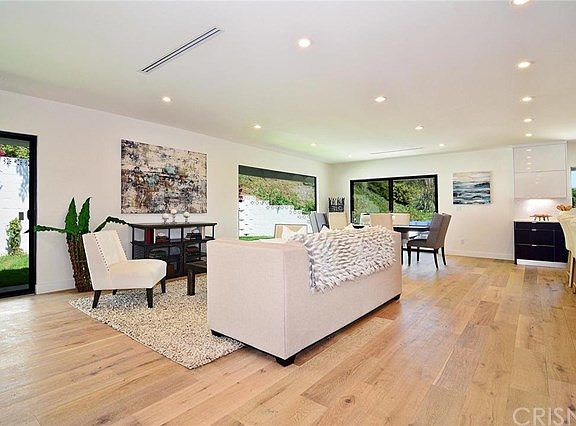 5th image of 4301 Nogales Dr