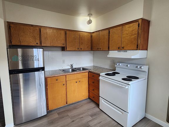 2nd image of 5222 N Regal St APT B