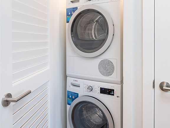 landlord_unit_photo_67083121_4