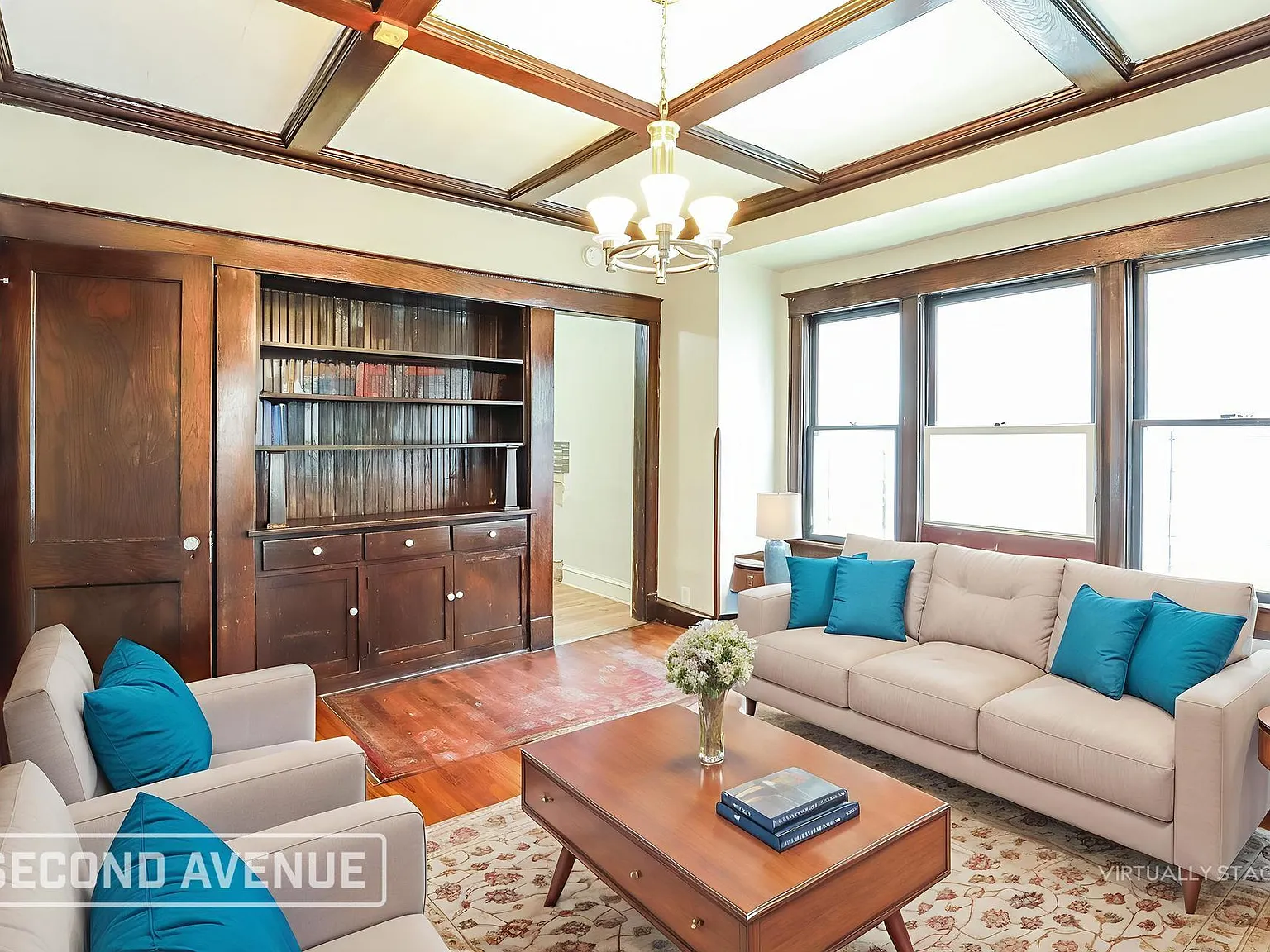 4 bed, 1.0 bath, 1652 sqft, $1,395 — Photo 2