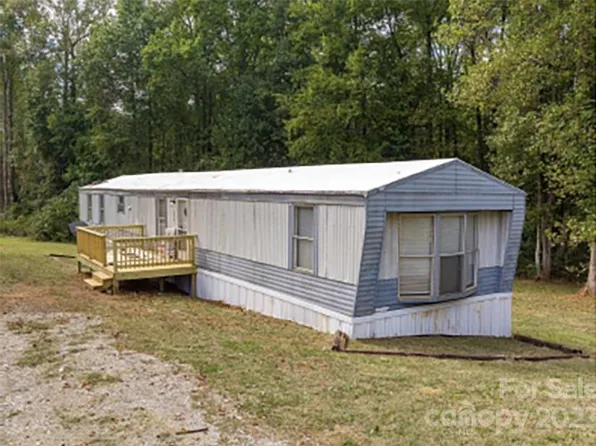 2374 Highway 11 W, Chesnee, SC 29323