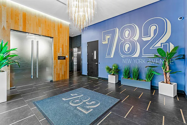 Rented by Leasing Management LLC | media 11