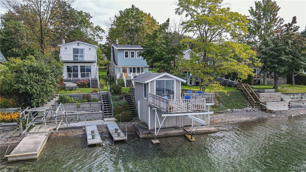 1733 Shady Bend Ln, Skaneateles, NY 13152 | Zillow