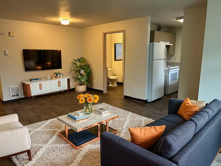 Ivy Ridge Apartments — Photo 10