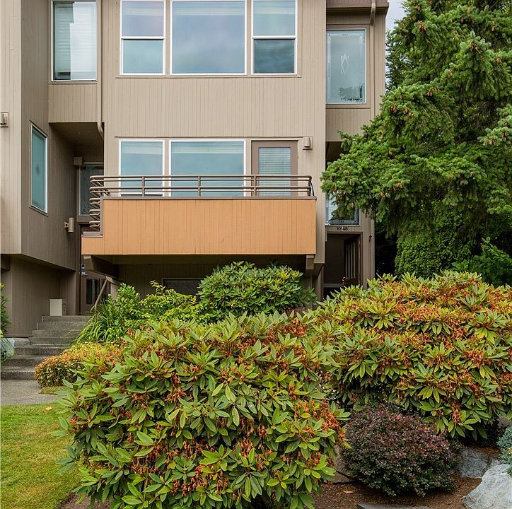 1st image of 10100 NE 63rd St #22