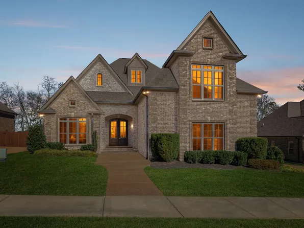 3027 Nichols Vale Ln, Mount Juliet, TN 37122