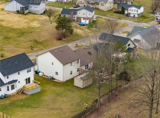 139 Ralph Dr, Hurricane, WV