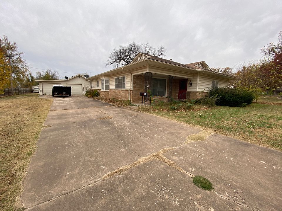 1st image of 909 E Oklahoma Ave