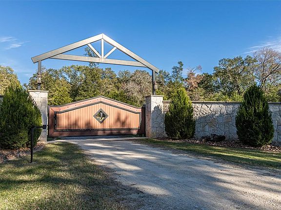 2nd image of 4999 Pin Oak Rd