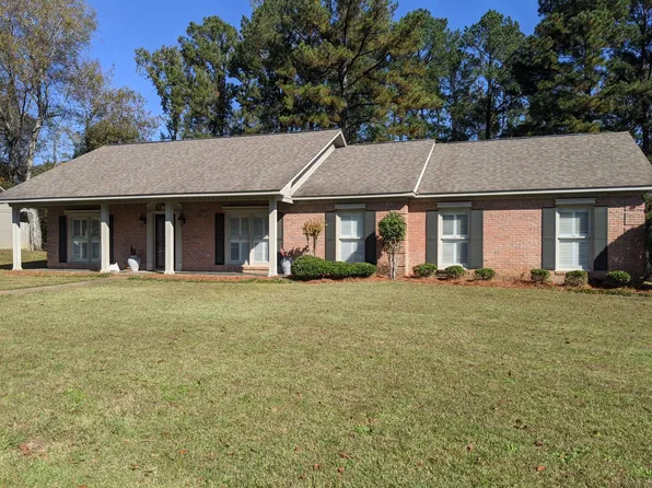 3800 Sierra Dr, Tuscaloosa, AL 35406
