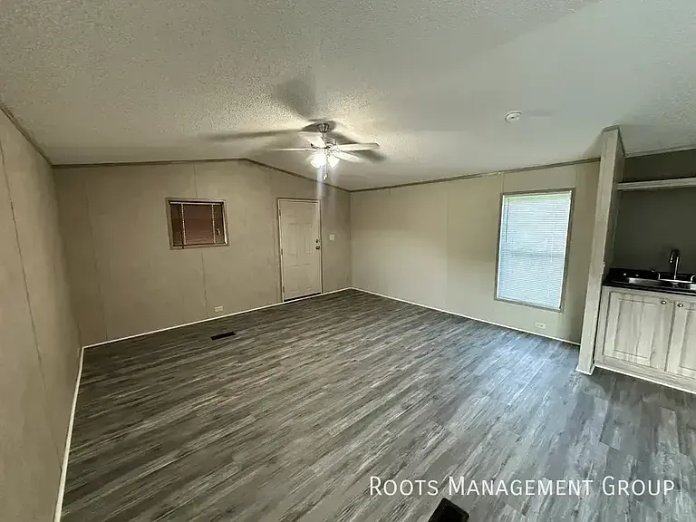 101 Stoney Creek Dr #15 — Photo 18