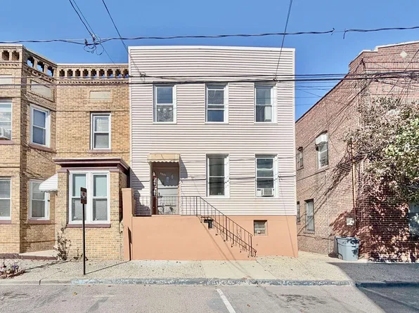 6801 Durham Avenue image 1 of 46