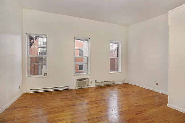 Rented by Compass | media 1