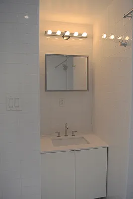 Rented by Veracity NYC LLC | media 41