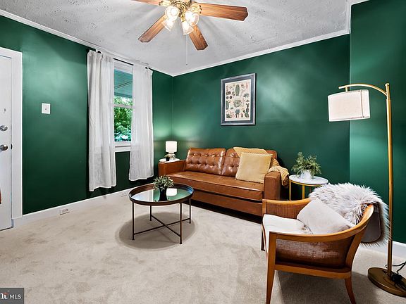 4th image of 3432 Roland Ave
