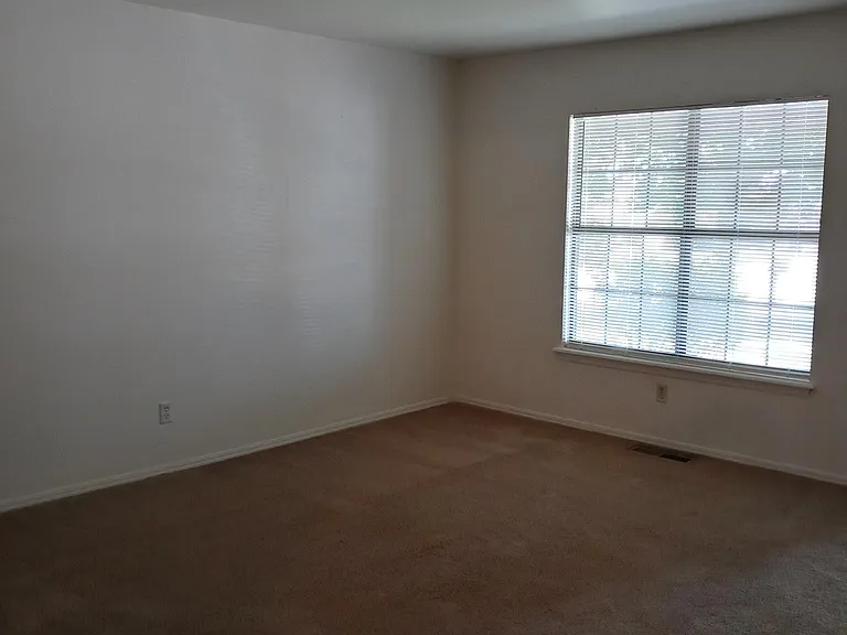 Den as you come in front entry