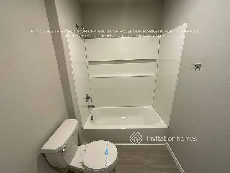 126 Pasadena Pl — Photo 13