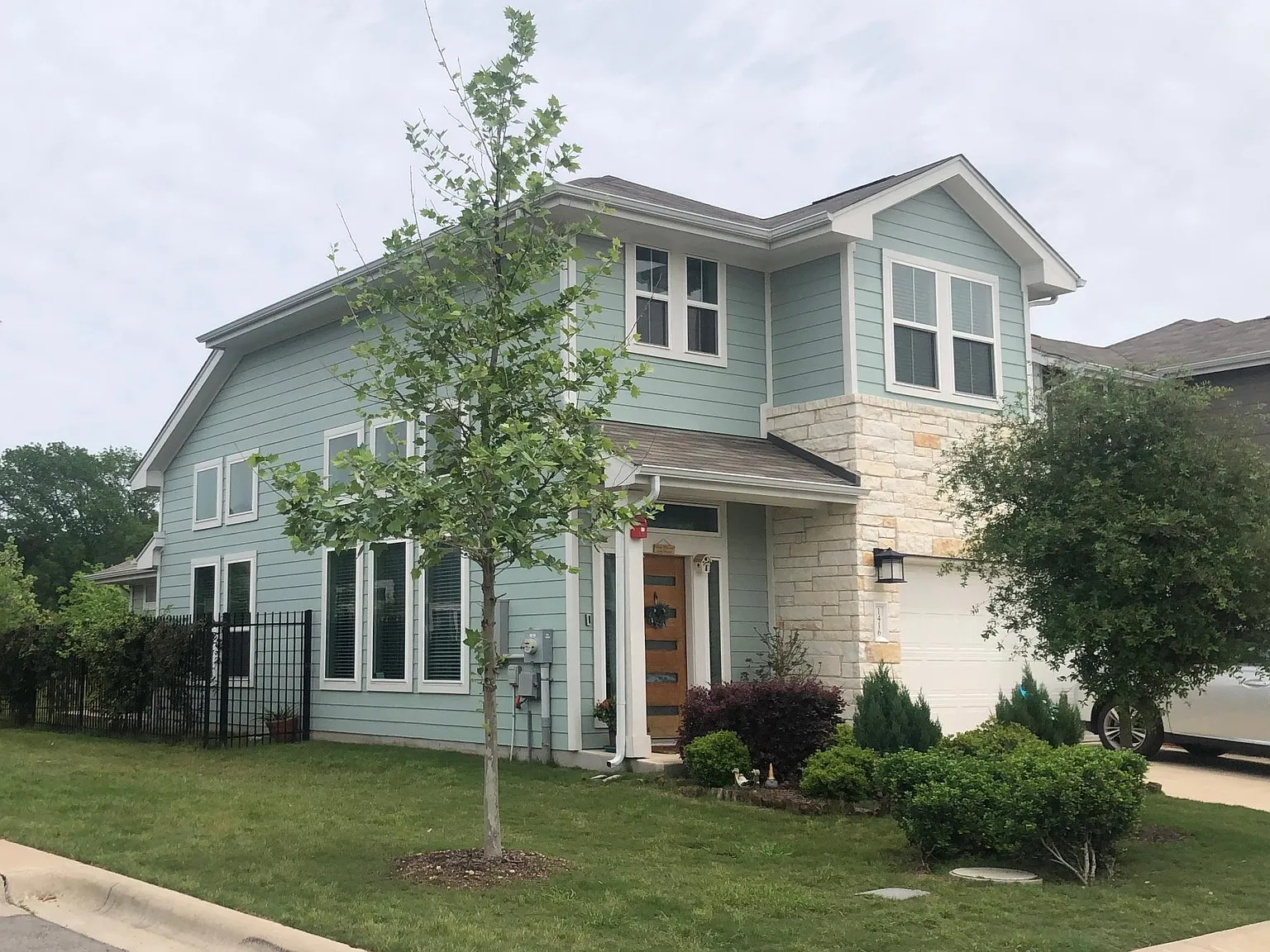 1416 Casa Dr — Photo 2